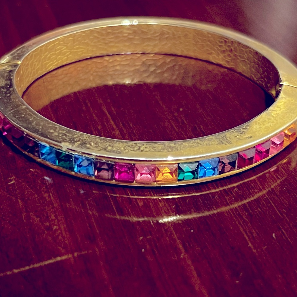 Vintage Costume Bangle